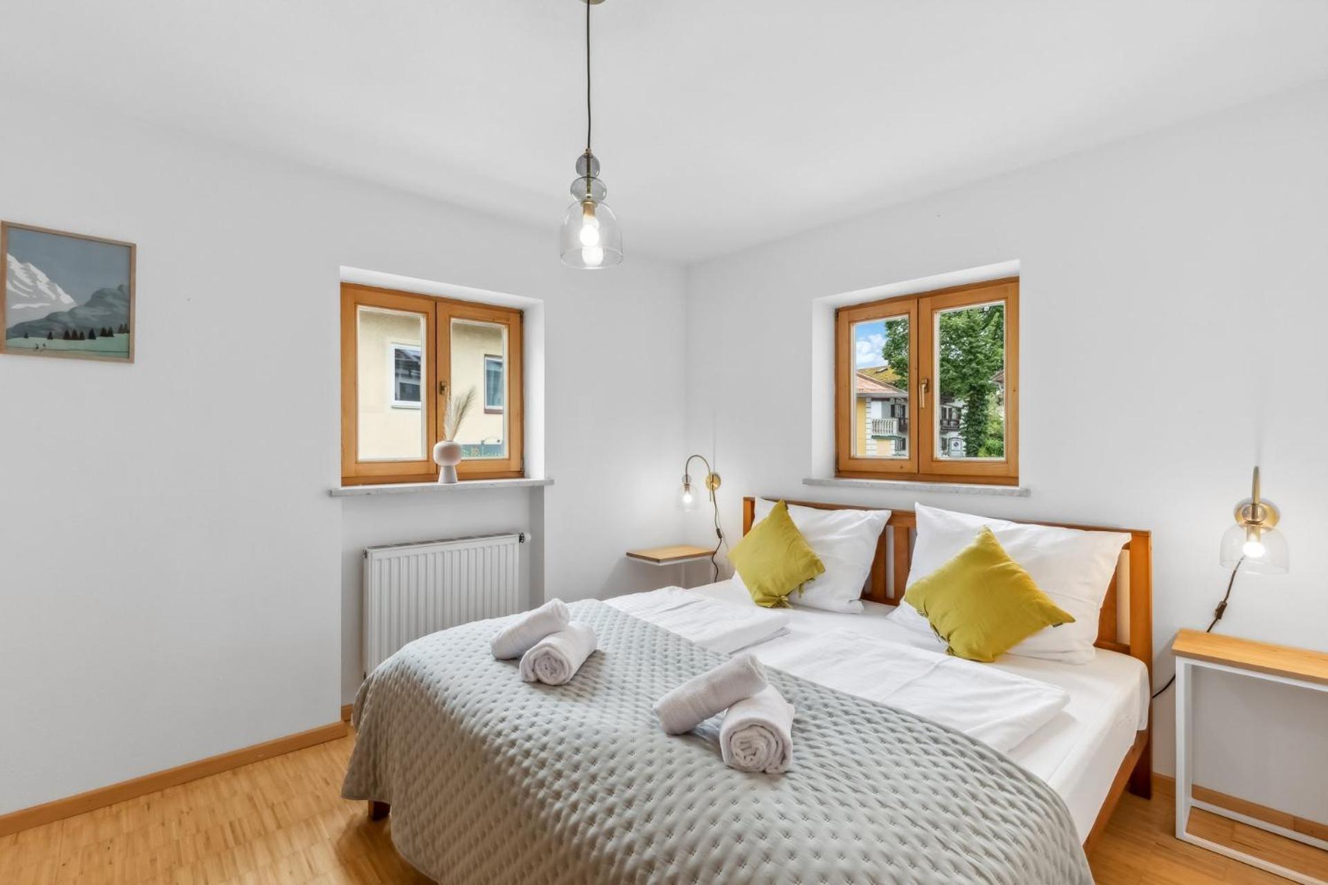 Casa Primavera - Grosse Stadtvilla Im Zentrum Miesbachs エクステリア 写真