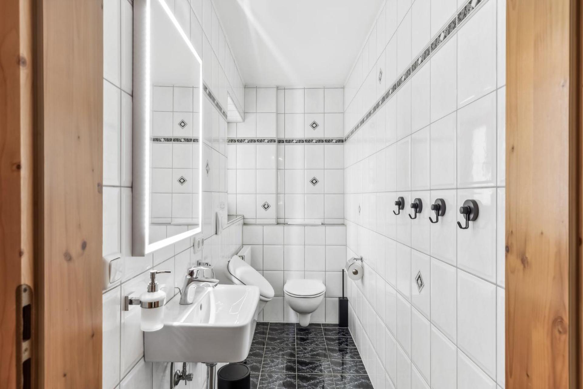 Casa Primavera - Grosse Stadtvilla Im Zentrum Miesbachs エクステリア 写真